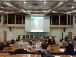 Tavolo dei relatori - Clicca per ingrandire... Tavolo dei relatori - Clicca per ingrandire...